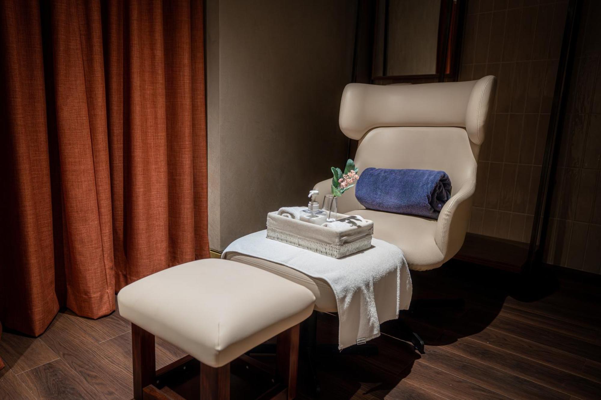 Auhotel -Zayed International Airport-Located In Transit Area -Onwards Boarding Pass Required Abu Dhabi Ngoại thất bức ảnh